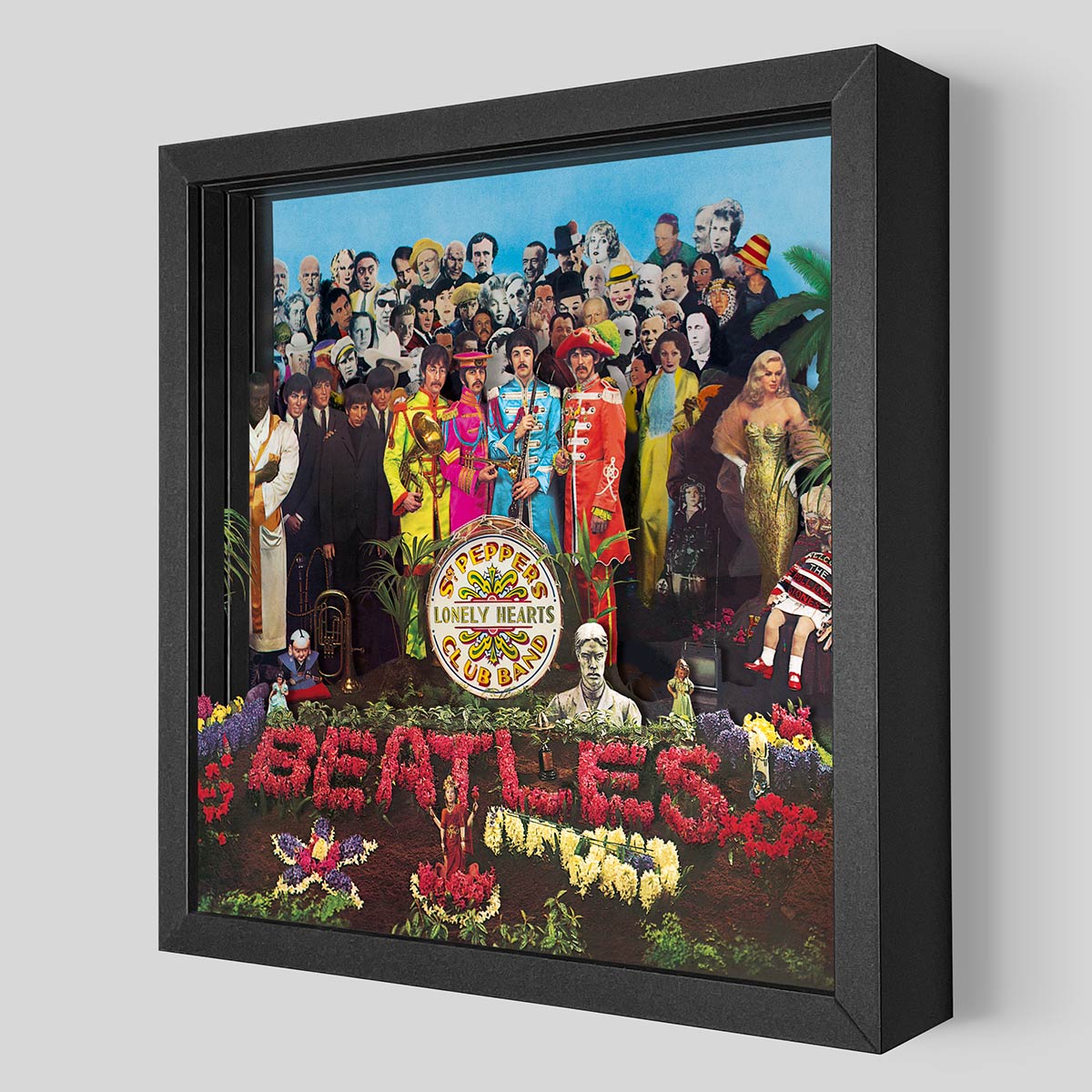 sgt_pepper_album_shadowbox_lef sgt_pepper_album_shadowbox_lef